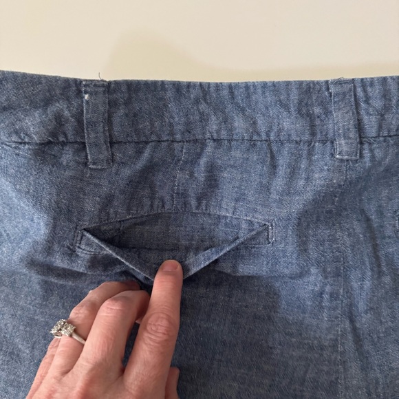Merona Cotton Chambray 4 inch Shorts Women’s size 10 - Picture 3 of 8